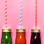 Selain butuh aneka makanan bergizi, kita juga butuh minuman bernutrisi. Aneka macam buah dan sayur bisa kamu gabungkan untuk mendapat manfaat baik di dalamnya. Cek bersama yuk aneka jus untuk menunjang kesehatan dan kecantikan kulitmu!