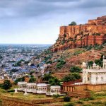 Jodhpur sees a high number of footfall of Indian and International tourists every year. It has so many amazing historical and new sites and activities to offer, that everyone is charmed by the city's beauty. Although the city has a timelessness, follow this guide for the 10 best places to visit in Jodhpur this year. 
