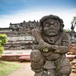 Banyak pengagum Bung Karno, mendatangi makamnya di Blitar, untuk nyekar atau ziarah. Tapi, tidak hanya itu, loh. Blitar juga masih menyimpan banyak potensi wisata yang wajib Anda kunjungi di kota itu. Ingin berwisata ke Blitar? Simak tips dan rekomendasi dari BP-Guide berikut yah.