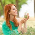 30 Rekomendasi Parfum Wanita Merek Ternama yang Tahan Lama buat Kamu Nongkrong Seharian! (2022)
