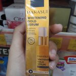 Serum wajah merupakan salah satu produk skincare yang wajib digunakan. Ini bisa membuat tekstur kulit lebih halus dan lebih awet muda. Anda yang tidak ingin tanda-tanda penuaan muncul di wajah lebih dini, wajib menggunakan serum anti aging. Nah, yuk simak tips memilih serum anti aging yang sesuai! Simak juga rekomendasi serum anti aging terbaik untuk Anda!