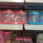 Nah, salah satu perlengkapan masak yang penting banget tapi sering terlupakan adalah tempat bumbu dapur. Yuk, cari tempat bumbu yang modis buat di dapur!