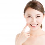 Wanita ingin yang terbaik untuk kulit wajahnya. Karena wajah adalah aset berharga, tak heran jika wanita rela melakukan perawatan apa saja agar wajahnya lebih cerah, bersih, dan menarik dilihat. Untuk itu, kamu perlu melakukan kebiasaan baik yang tepat. Selain itu, gunakan juga produk berightening untuk bantu kamu mencerahkan kulit. Cek rekomendasinya dari BP-Guide!