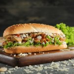 Anda yang berada di Jakarta tak boleh melewatkan rekomendasi sandwich lezat kami! Nikmati beragam pilihan sandwich dengan rasa menggugah dan cita rasa yang berkualitas tinggi.