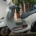 Memilih kendaraan bermotor untuk wanita memang tak bisa asal-asalan. Ada kriteria khusus yang harus diperhatikan agar seorang wanita tidak salah memilih motor untuk kegiatan sehari-hari. Nah, langsung saja intip 30 rekomendasi motor wanita menurut pakar BP-Guide berikut ini.