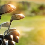 Permainan golf tidak hanya berkutat tentang skill, tapi juga perlengkapan yang digunakan. Stick golf yang tepat adalah salah satu penentu kesuksesanmu bermain golf! 