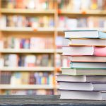 Membaca buku hingga saat ini masih menjadi hobi banyak orang segala usia. Buat Anda yang bingung ingin membaca buku apa di tahun 2023 ini, BP-Guide akan memberikan rekomendasinya buat Anda melalui artikel ini. Yuk, segera simak daftarnya!