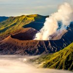 Jika Anda menyukai wisata pegunungan, mengunjungi Bromo adalah sebuah keharusan. Tak hanya menikmati pemandangan gunung, ada berbagai objek wisata menarik lainnya di Bromo ini. Tak usah khawatir dengan urusan menginap, karena BP-Guide juga memberikan rekomendasi penginapan bagus di Bromo. Silakan simak artikel ini!