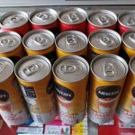 Minuman kaleng bisa menjadi pilihan yang praktis. Tentunya, mudah dibawa dan juga mudah diminum. Selain itu minuman kaleng juga mudah ditemukan di mana saja. Berikut, rekomendasi minuman kaleng yang pas untuk menghilangkan dahaga.