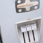 Beras memang kita butuhkan dalam keseharian karena ini bahan makanan pokok kita. Untuk menyimpan beras, alangkah baiknya jika memakai rice container. Pemakaian rice container ini membantu Anda untuk menyimpan beras lebih aman dari kutu dan lainnya. Anda juga lebih mudah untuk mengambil beras sesuai kebutuhan. Nah, simak yuk tips menyimpan beras yang aman di rice container! Jangan lupa cek rekomendasinya juga, ya!