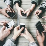 Salah satu produk yang saat ini sulit terpisah dari kaum urban adalah smartphone alias ponsel pintar. Kehadirannya tak hanya untuk sekadar berkomunikasi melalui telepon atau pesan singkat tapi dapat juga berfungsi sebagai work station bagi sebagian orang. Untuk menunjang kebutuhan tersebut, banyak produsen smartphone yang kemudian berinovasi untuk terus meningkatkan kecanggihan gawai genggam satu ini.