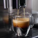 Anda yang menghargai secangkir kopi nikmat, tidak perlu repot lagi pergi ke kafe. Coffee maker adalah solusi praktis untuk menikmati kopi dengan cita rasa penuh di rumah.

