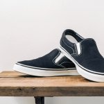 Slip on adalah salah satu model sepatu yang paling populer di kalangan kaum pria. Dalam artikel ini, BP-Guide akan memberikan rekomendasi produk terbaiknya untuk Anda!