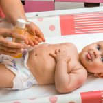 If you have become a parent for the first time and are wondering which oil to use to give your baby an oil massage, then this BP Guide is here to help you. We will share with you simple DIY recipes for preparing homemade baby massage oils that are extremely beneficial for your baby. If you however don't have time for preparing the massage oil at home, then we will also showcase some of the best baby massage oils available online that are perfectly pure and safe for your baby.