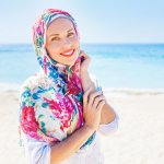 Kesulitan memilih baju muslim motif bunga? Padahal sebentar lagi Lebaran lho! Jangan sampai kamu gagal mendapatkan baju muslim yang kamu butuhkan dan as di badan kamu. Nah, agar tak terlewatkan, kamu bisa coba rekomendasi BP-Guide yang sudah kami siapkan di bawah ini!