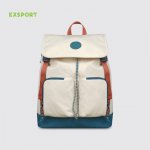 Anda yang mencari tas yang keren dan praktis untuk kegiatan sehari-hari pasti akan tertarik dengan koleksi tas Exsport.

