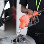 Kebanyakan orang membeli motor untuk menghemat pengeluaran, dibanding dengan naik angkot atau ojek setiap hari. Tetapi, apakah motor Anda termasuk motor yang paling boros? Tentunya, membeli motor yang boros bukan berarti sedang ingin berhemat, yah. Untuk itu, simak ulasan BP-Guide di bawah ini yah, agar tidak terjebak membeli sepeda motor yang boros.