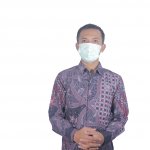 Baju kerja batik jadi kewajiban untuk dipakai di saat-saat tertentu. Jika Anda bingung untuk memilih baju batik kerja yang pantas, yuk cek rekomendasi kami di sini!