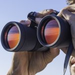 Beberapa jenis pekerjaan membutuhkan teropong. Tidak hanya pekerjaan, tapi bagi Anda yang suka perjalanan di alam liar dan menjelajah, maka teropong juga dibutuhkan. Berikut ini, BP-Guide akan menjelaskan tentang teropong, beserta tips dan rekomendasi memilih teropong yang tepat.