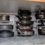 Ketika petualangan berkemah Anda memanggil, ada satu hal yang selalu menjadi kunci kesuksesan: alat masak nesting yang tepat. Anda mungkin bertanya-tanya, apa itu nesting cookware? Ini adalah peralatan memasak yang dapat disusun bersarang, menjadi teman setia di bawah langit terbuka. Namun, memilih yang terbaik untuk Anda bisa menjadi tugas yang menantang. Untungnya, kami ada di sini untuk memberikan panduan lengkap tentang bagaimana Anda dapat membuat pilihan terbaik.