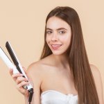 Rambut adalah bagian terpenting bagi seorang wanita. Rambut yang acak-acakan membuat mood tidak baik dan kepercayaan diri berkurang. Untuk itulah, kamu membutuhkan catokan portable yang bisa dibawa ke mana-mana. Sehingga rambut dijamin selalu rapi dan indah. Mau tahu rekomendasinya? Yuk, buruan cek di di sini. 