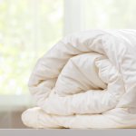 Tidur di malam hari makin nyaman dengan bed cover. Jangan salah pilih, pastikan Anda tahu mana saja merk bed cover terbaik yang ada di pasaran. Simak rekomendasinya dalam artikel BP-Guide berikut!