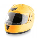 Untuk berkendara motor, kita butuh beberapa pengaman. Supaya berkendara lebih nyaman dan aman, kamu wajib memakai helm. Kamu wajib tahu dulu nih tips memilih helm yang tepat. Simak tips dari kami, ya! Jangan lupa cek rekomendasi helm full face dari KYT yang paling bagus dari kami!