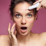 Ketika jerawat telah reda, noda bekasnya masih bisa menjadi masalah yang mengganggu. Anda tidak perlu khawatir lagi, karena ada solusi efektif untuk menghilangkan acne spot. Dalam artikel ini, kami akan merekomendasikan beberapa produk terbaik yang telah terbukti mengatasi noda bekas jerawat, sehingga Anda bisa mendapatkan kulit yang bersih dan cerah kembali.