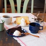 【密着インタビュー企画第79弾】今回は、波佐見焼をテーマに、食器やインテリアなどを販売している「HASAMI（ハサミ）」に密着インタビューしました。カラフルな波佐見焼の食器を作っている理由や、製品づくりで重視していること、これから挑戦したいことなどを伺っています。自宅用やお祝いのギフトにぴったりのアイテムもお聞きしたので、ぜひ参考にしてお気に入りの一品を見つけてくださいね！