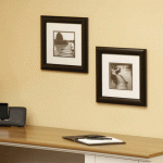 Belajar dengan nyaman tentu akan sangat baik dilakukan di meja belajar. Tapi, meja belajar juga mesti memperindah ruangan. Oleh karena itu, memilih meja belajar yang fungsional sekaligus memperindah interior menjadi pilihan yang pas.