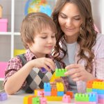 Mainan lego tentu bukan mainan yang asing untuk Anda. Ajarkan buah hati bermain permainan seru ini, yuk! Intip segera rekomendasi dari kami, ya!