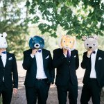 結婚は、人生の節目のイベントのため、贈ったものを思い出として保管されることも多いです。そのため、お祝いのなかでも特に文章に気を付けてメッセージをを贈るのがおすすめ。ここでは気持ちが伝わる書き方や、フォーマルからユニークまでさまざまな雰囲気の文例を多数ご紹介します。これらを参考に、10年後も読んでもらえるようなメッセージを書いてください。
