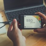 SSD adalah bentuk pembaruan dan perkembangan teknologi dari HDD. Apa saja perbedaan antara SSD dan HDD? Simak ulasan BP-Guide di bawah ini beserta rekomendasi SSD terbaik yang bisa Anda dapatkan.