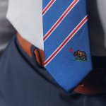 Tampil rapi dan modis adalah kunci untuk membuatmu terlihat lebih profesional dan berwibawa. Melalui artikel berikut ini, BP-Guide akan memberikan rekomendasi produk dasi untuk menunjang penampilan para pria. Simak bersama yuk!