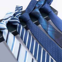 ネクタイ（予算2000円以内）