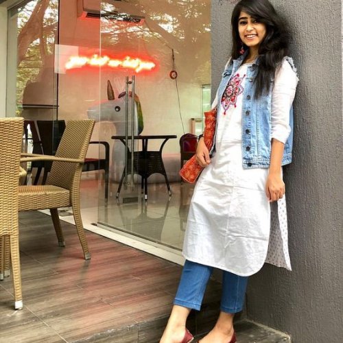 Style kurti with jeans Evergreen style for women kurti with jeans  parties GS Style kurti w  Casual indian fashion Fashion Womens  fashion dresses casual