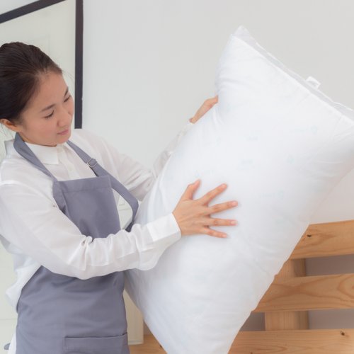 10 Rekomendasi Bantal Dakron Yang Membuat Anda Tidur Nyenyak Dan Nyaman 2019