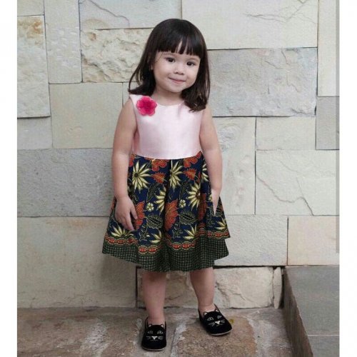 Model baju anak perempuan umur 5 tahun terbaru