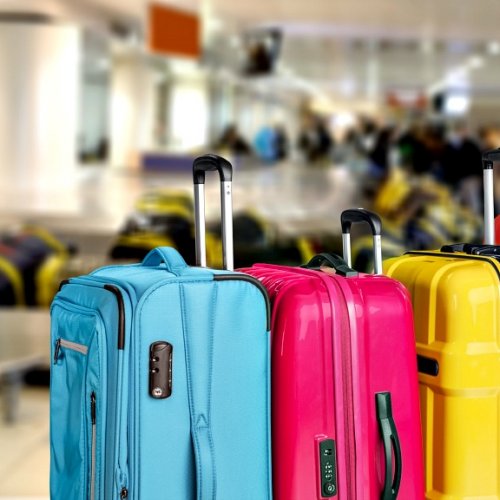 Pastikan Barangmu Tetap Aman Dengan 8 Rekomendasi Koper Untuk Traveling