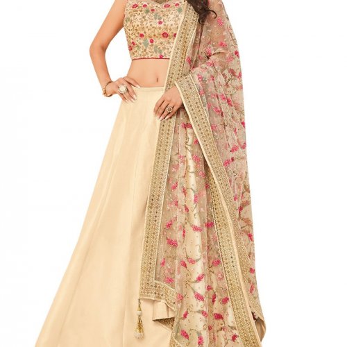 Adi mohini mohan kanjilal bridal lehenga | Indian outfits, Bridal lehenga,  Indian dresses