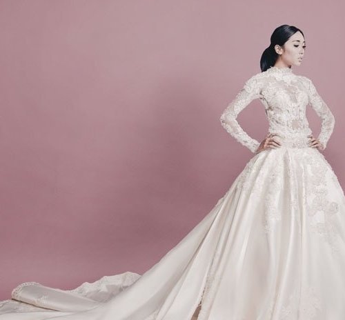 5 Gaun Pengantin Artis Indonesia Yang Cantik Dan Menawan Untuk Inspirasi Gaun Pengantin Anda