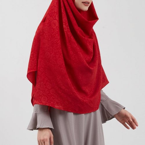  Jilbab  Yang  Cocok  Untuk  Baju  Warna  Merah  Marun  Ide 