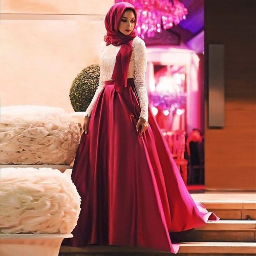 gaun pesta elegan dan mewah panjang di malaysia