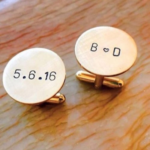 what to give your boyfriend for graduation