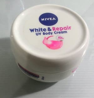 9 Rekomendasi Krim Dan Body Lotion Dari Nivea Yang Membuat