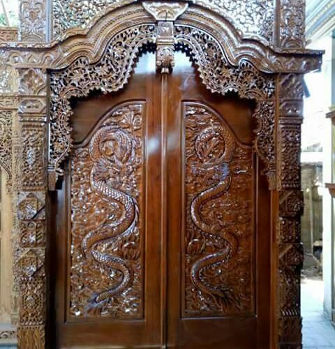 10 Rekomendasi Ukiran Jepara Nan Menawan Untuk Dekorasi Rumah Bernuansa Klasik 2019 10 Rekomendasi Ukiran Jepara Nan Menawan Untuk Dekorasi Rumah Bernuansa Klasik 2019