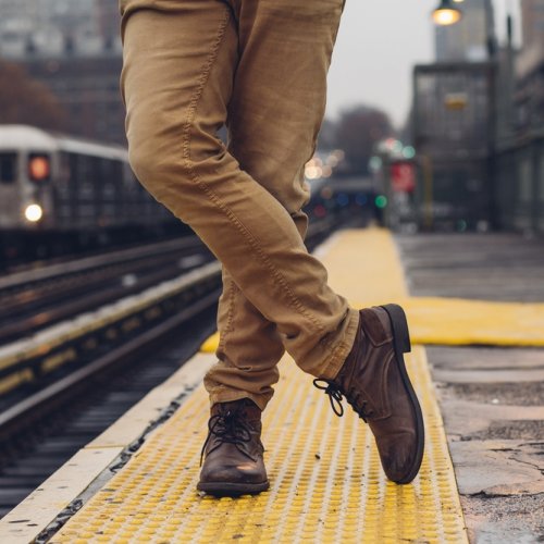 9 Pilihan Sepatu Boots Pria Terbaru Yang Bikin Kamu Makin Keren