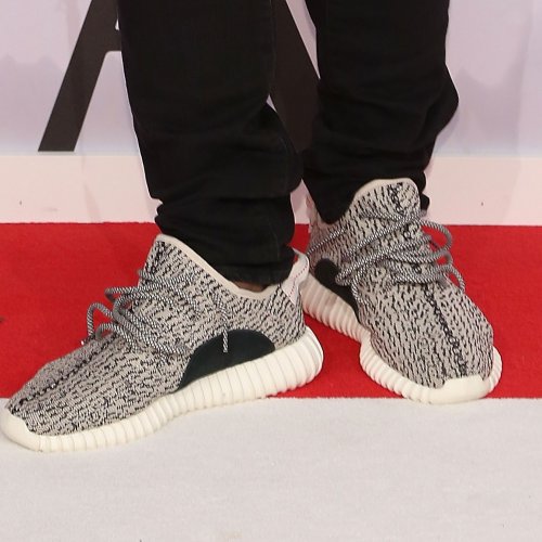 kanye west yeezy trainers