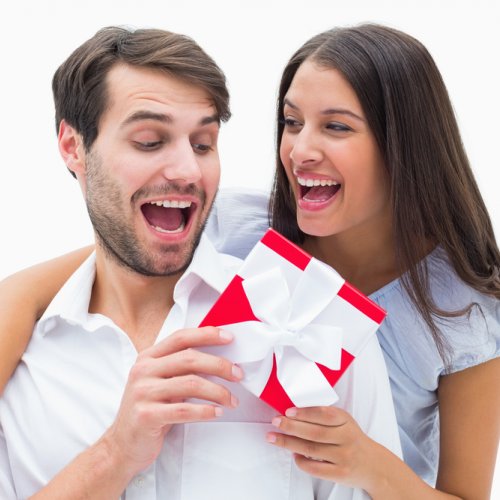 Send Birthday Gifts For Boyfriend Online  Angroos