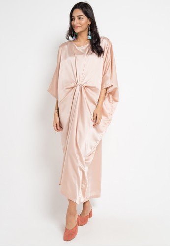 Baju Peach Cocok Dengan Jilbab Warna Apa | Ide Perpaduan Warna